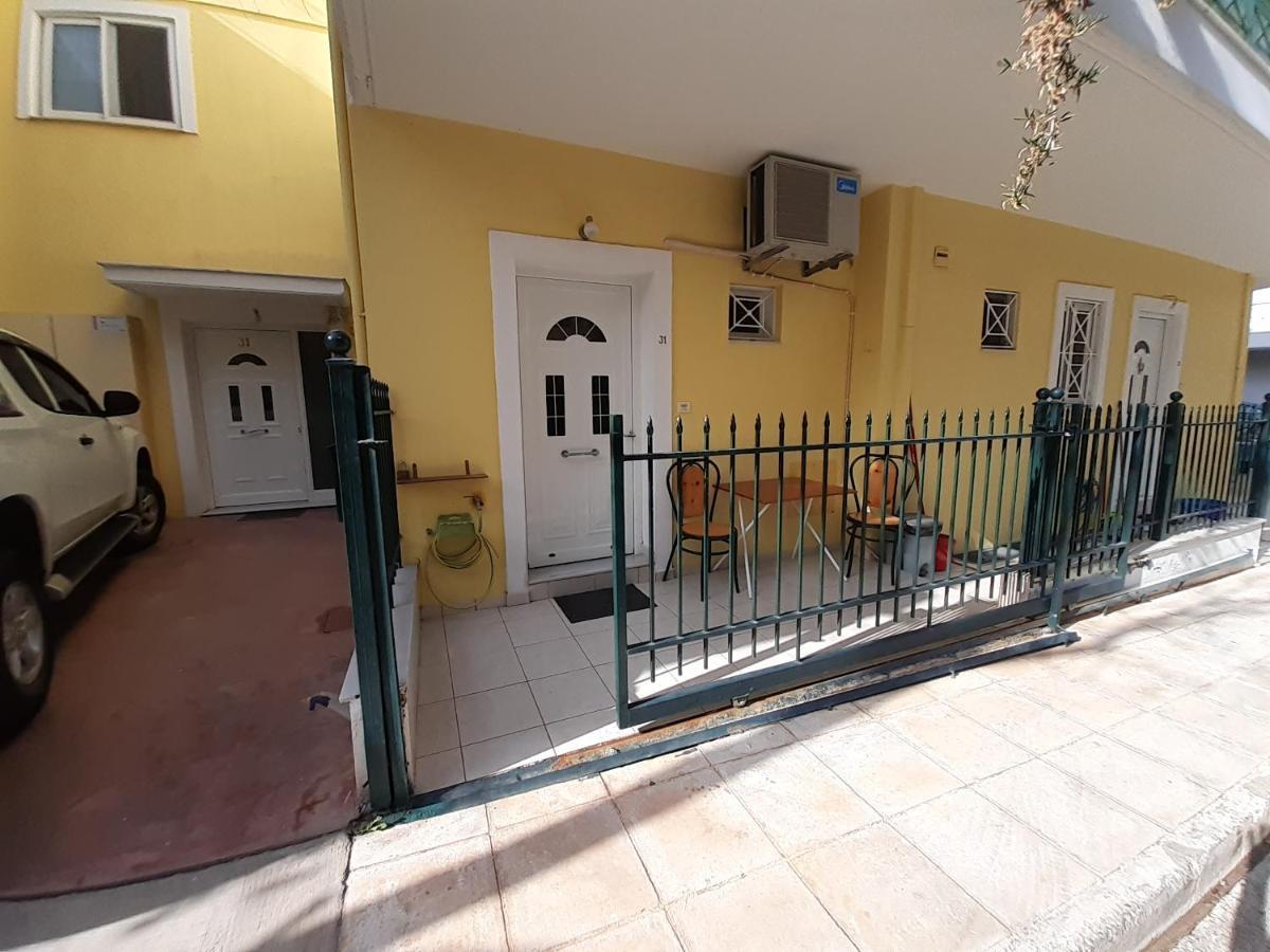 Appartement Yellow House à Kalamata Extérieur photo
