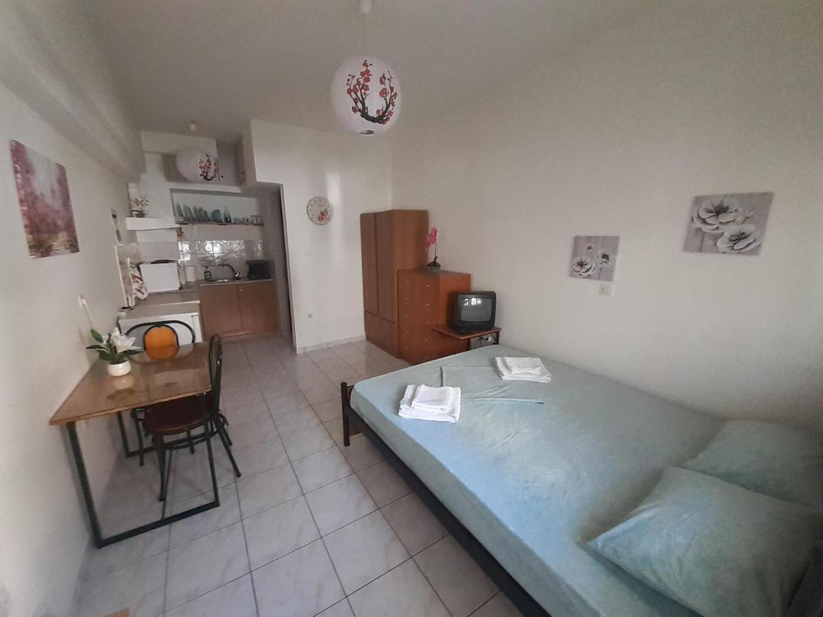 Appartement Yellow House à Kalamata Extérieur photo